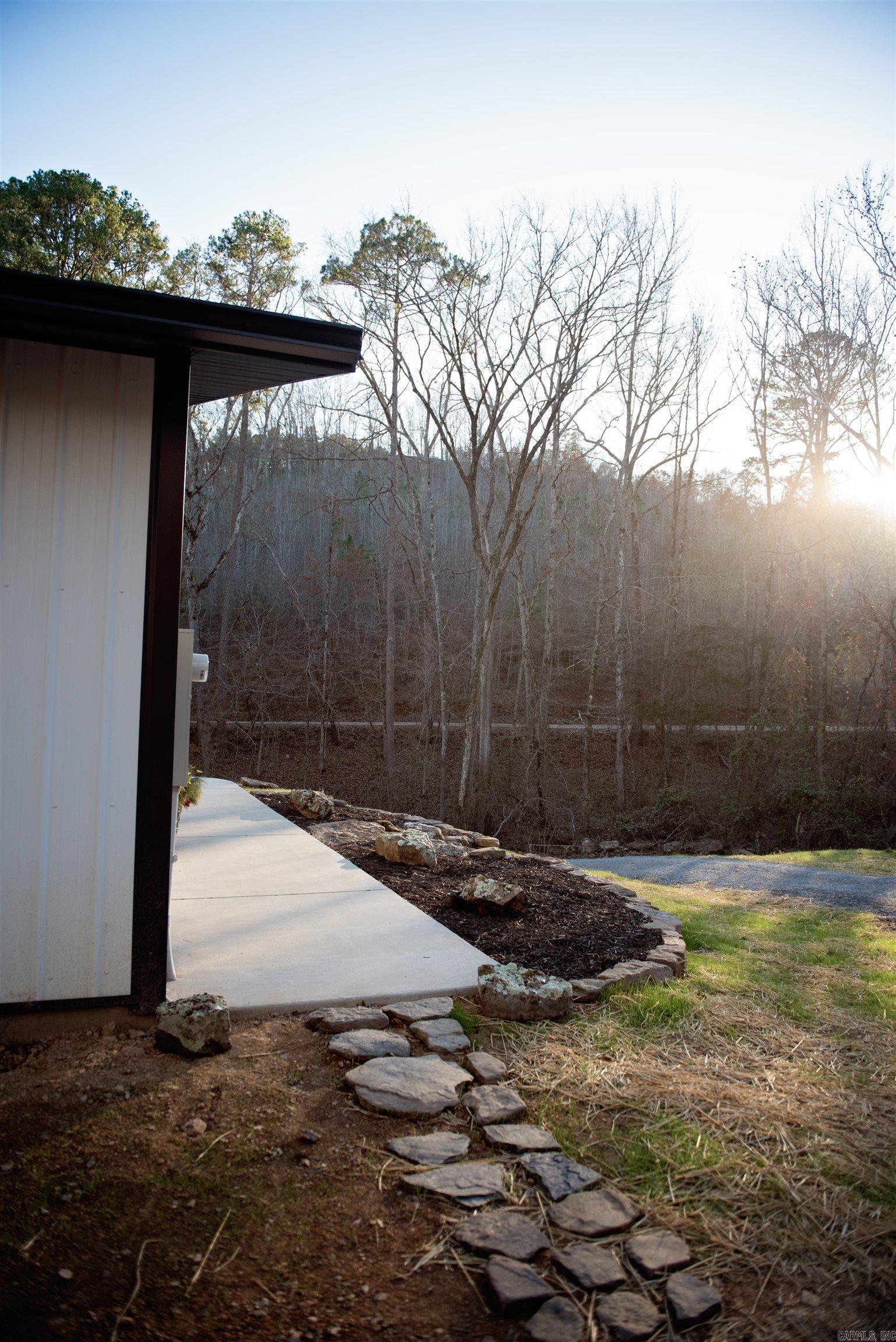 SHIRLEY - Residential