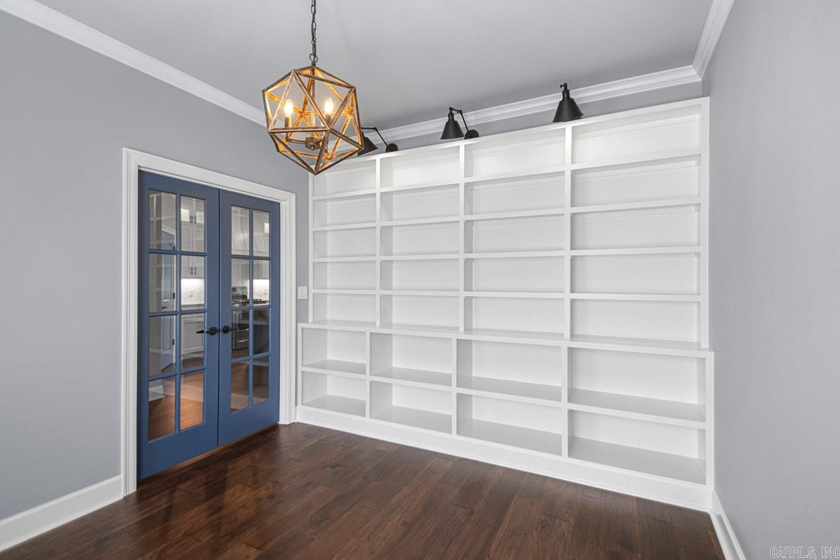 COLDWATER CREEK - Residential