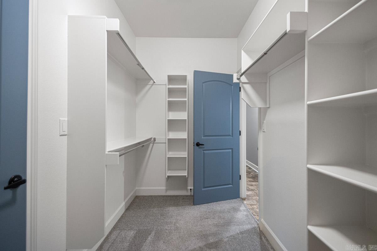 COLDWATER CREEK - Residential