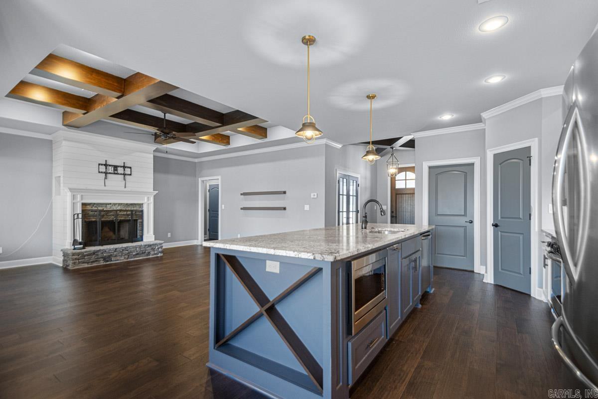 COLDWATER CREEK - Residential