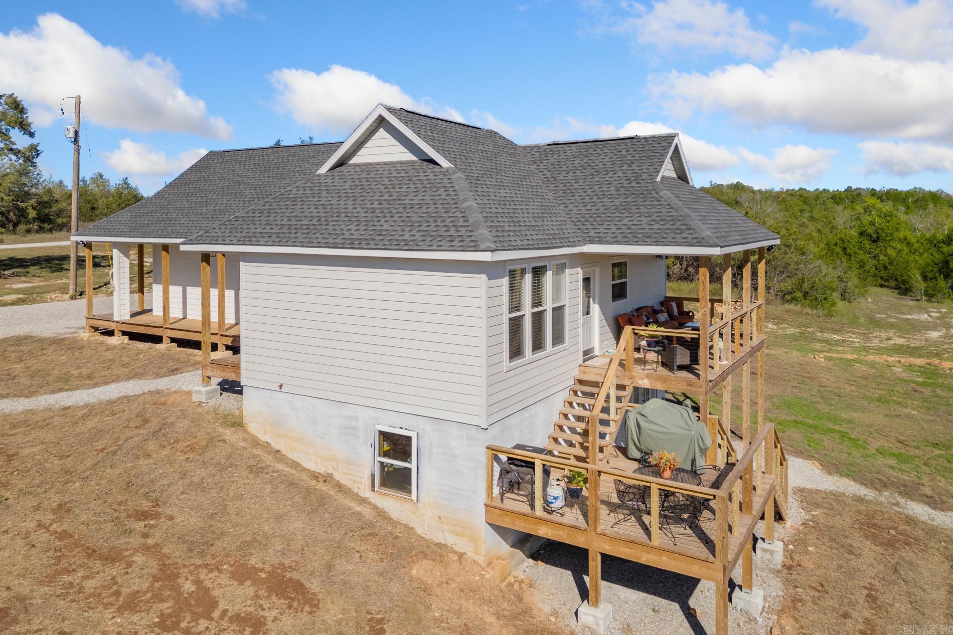 Metes & Bounds - Residential