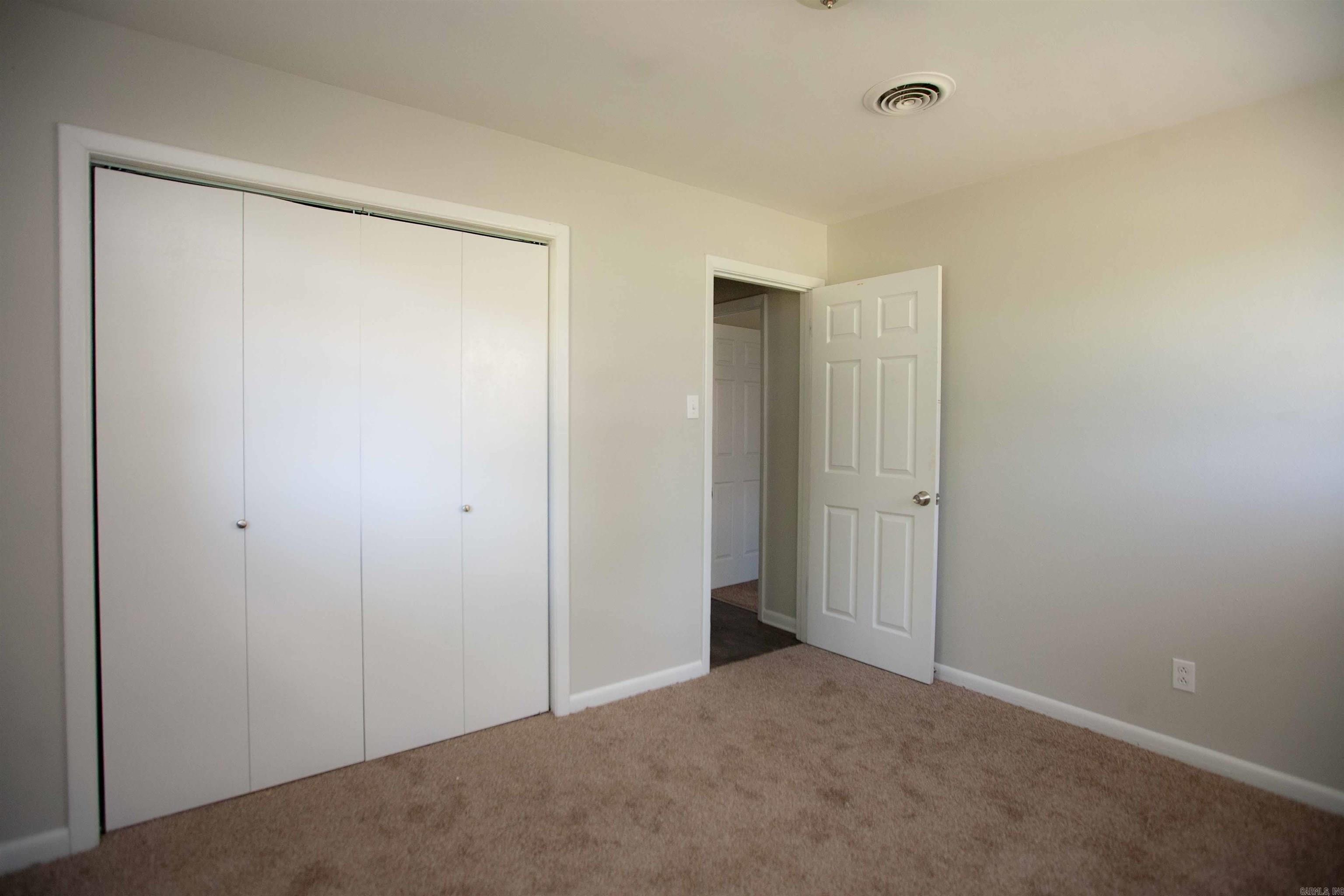 Gravel Ridge - Residential Lease