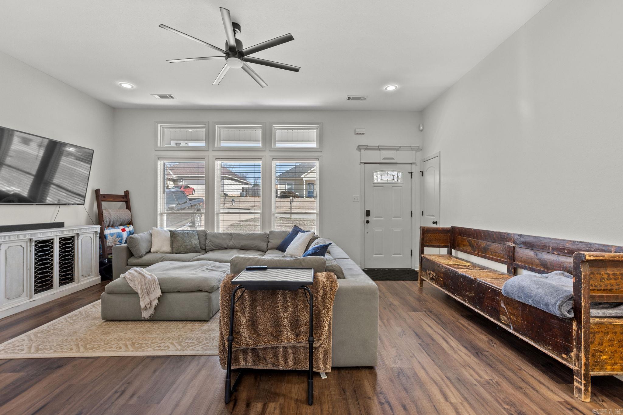 MEADOW RIDGE - Residential