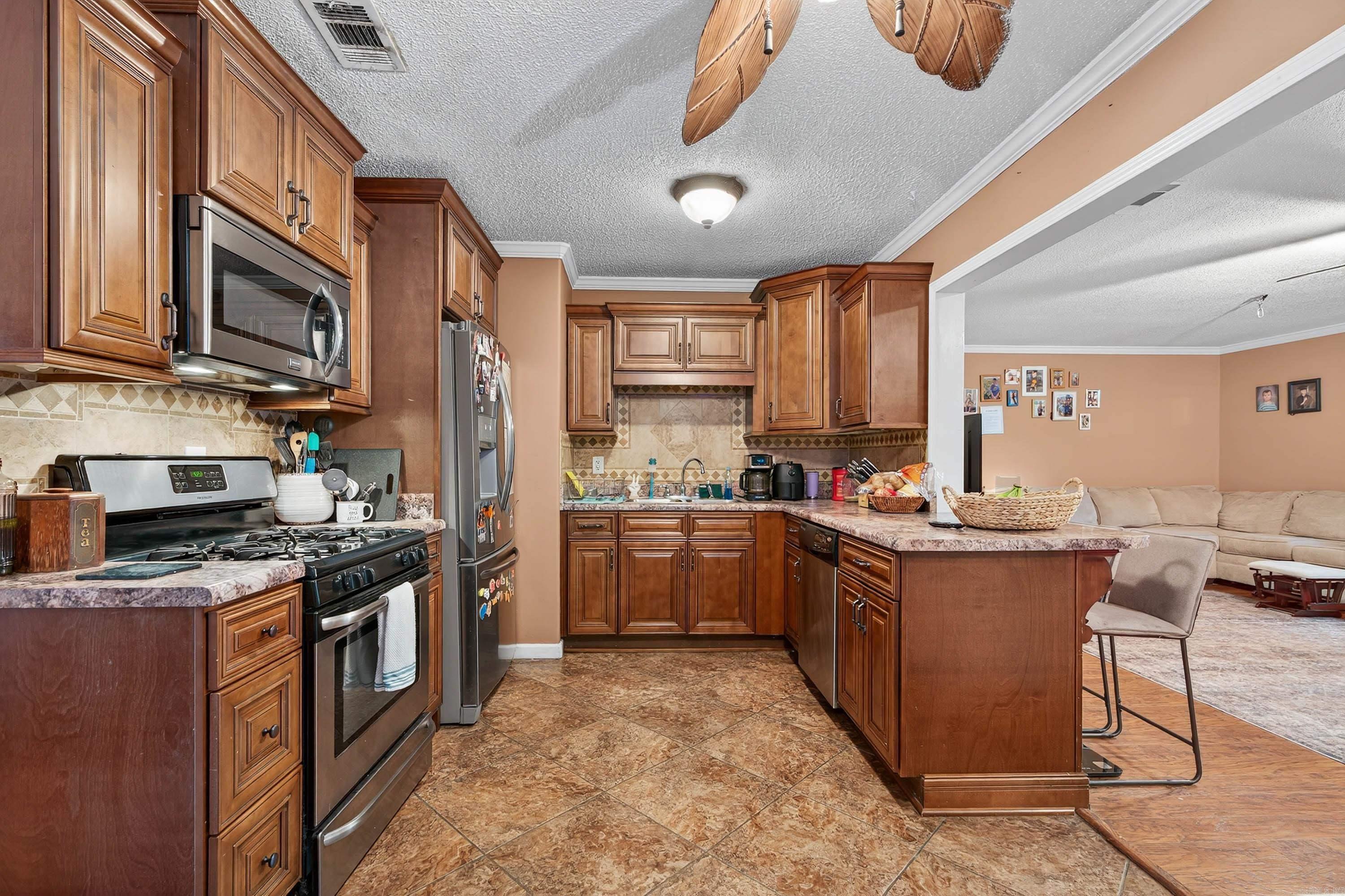 Highway 141 - Residential