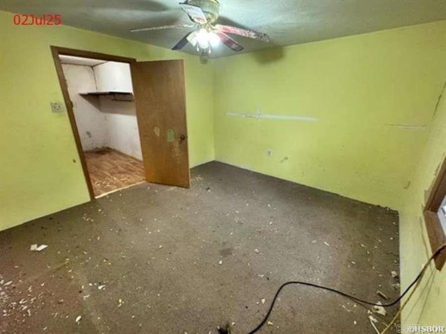 Metes & Bounds - Residential