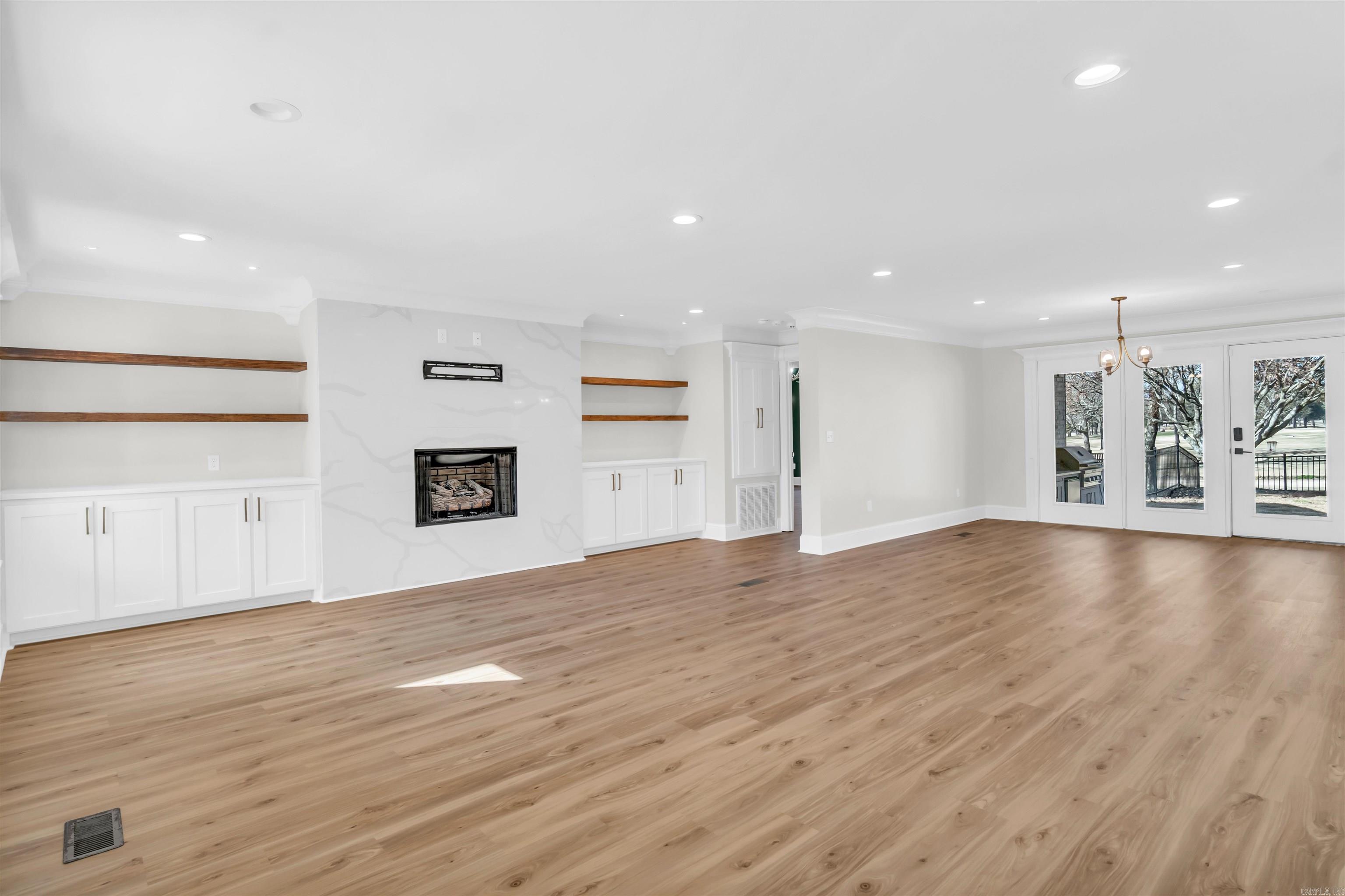 Searcy Country Club - Residential