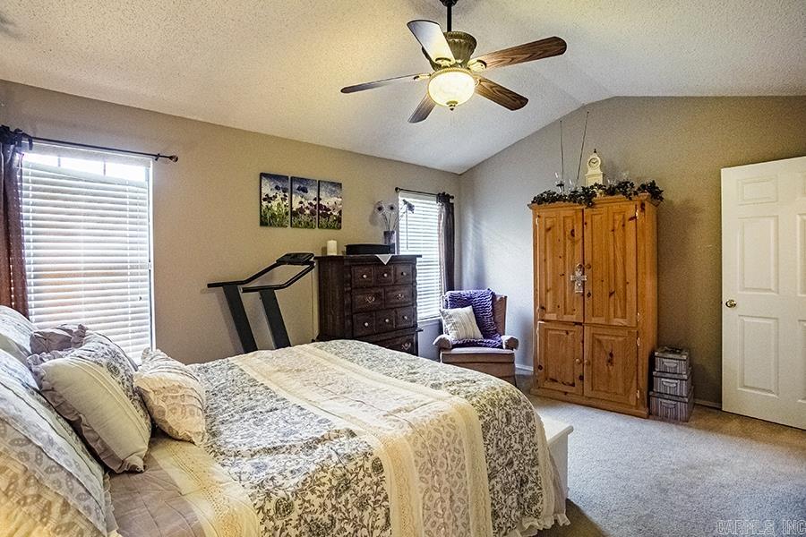 CRYSTAL VALLEY MANOR - Residential