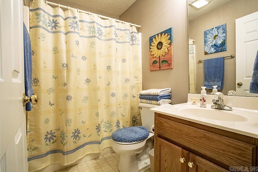 CRYSTAL VALLEY MANOR - Residential