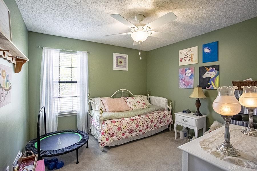 CRYSTAL VALLEY MANOR - Residential