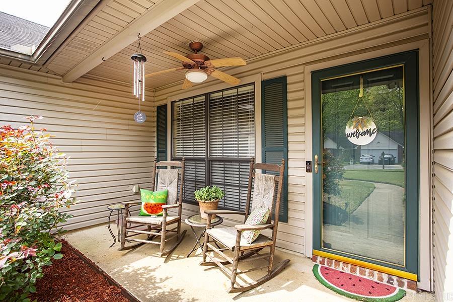 CRYSTAL VALLEY MANOR - Residential