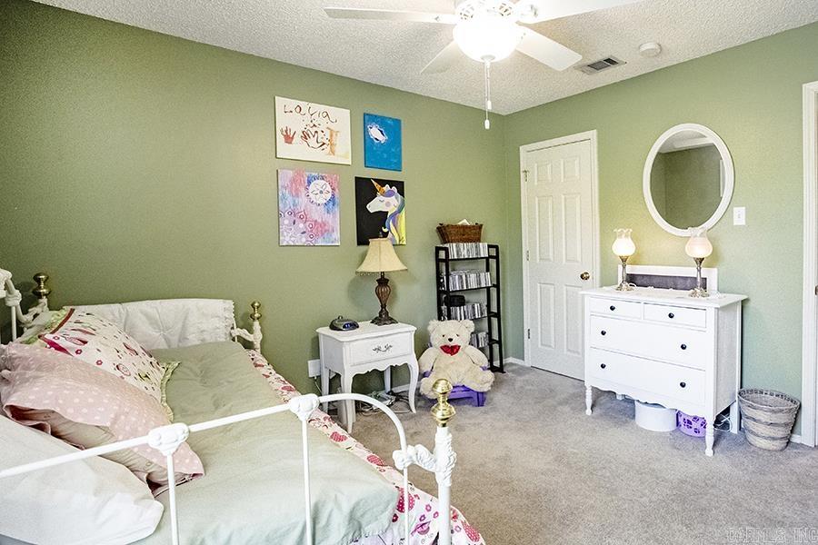 CRYSTAL VALLEY MANOR - Residential