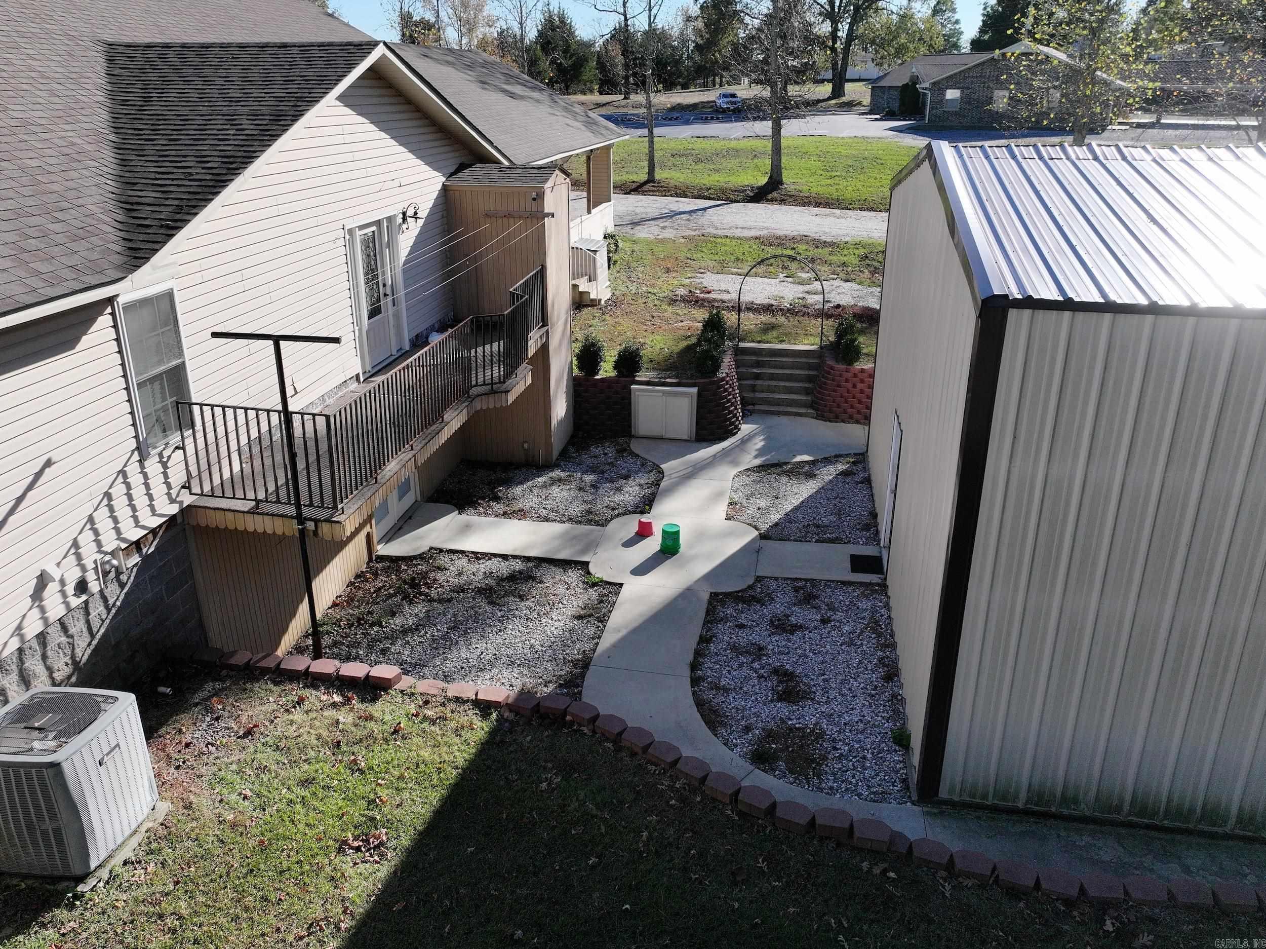 Metes & Bounds - Residential