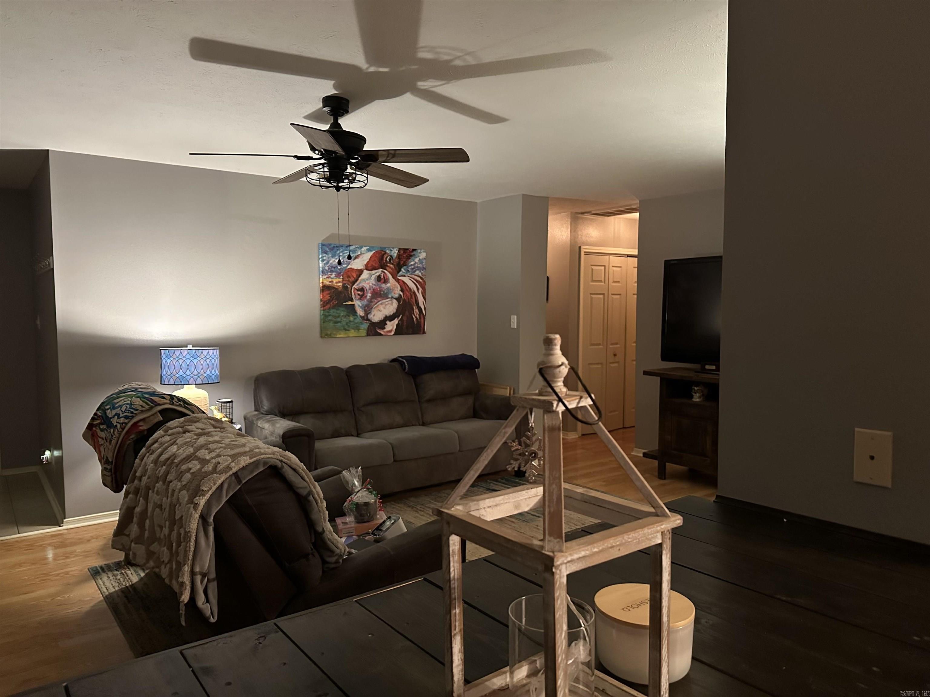 Sharon Oaks Phase I - Residential