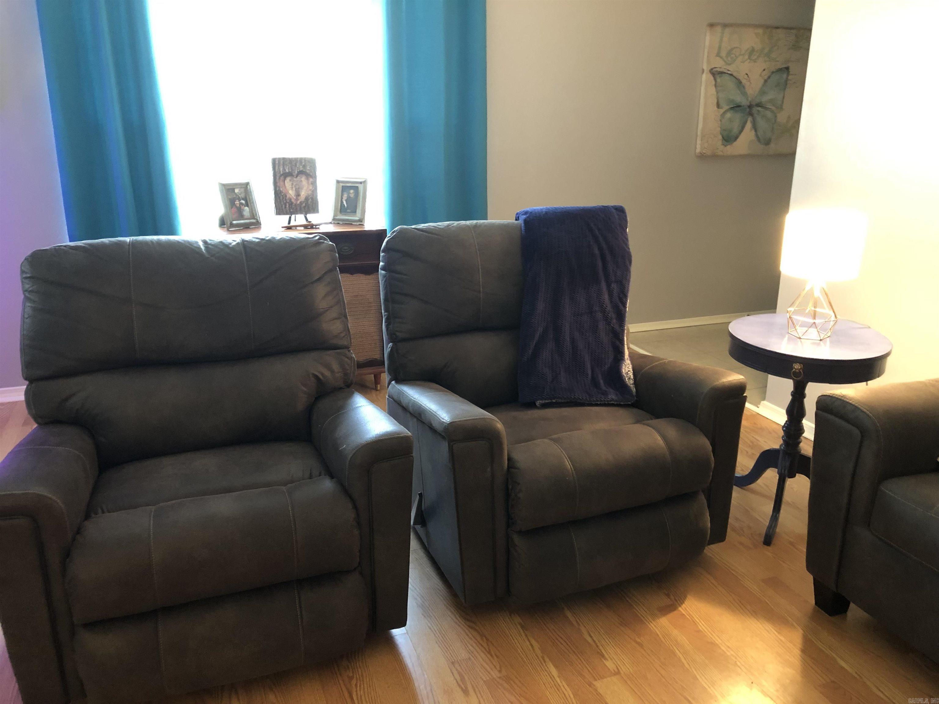 Sharon Oaks Phase I - Residential