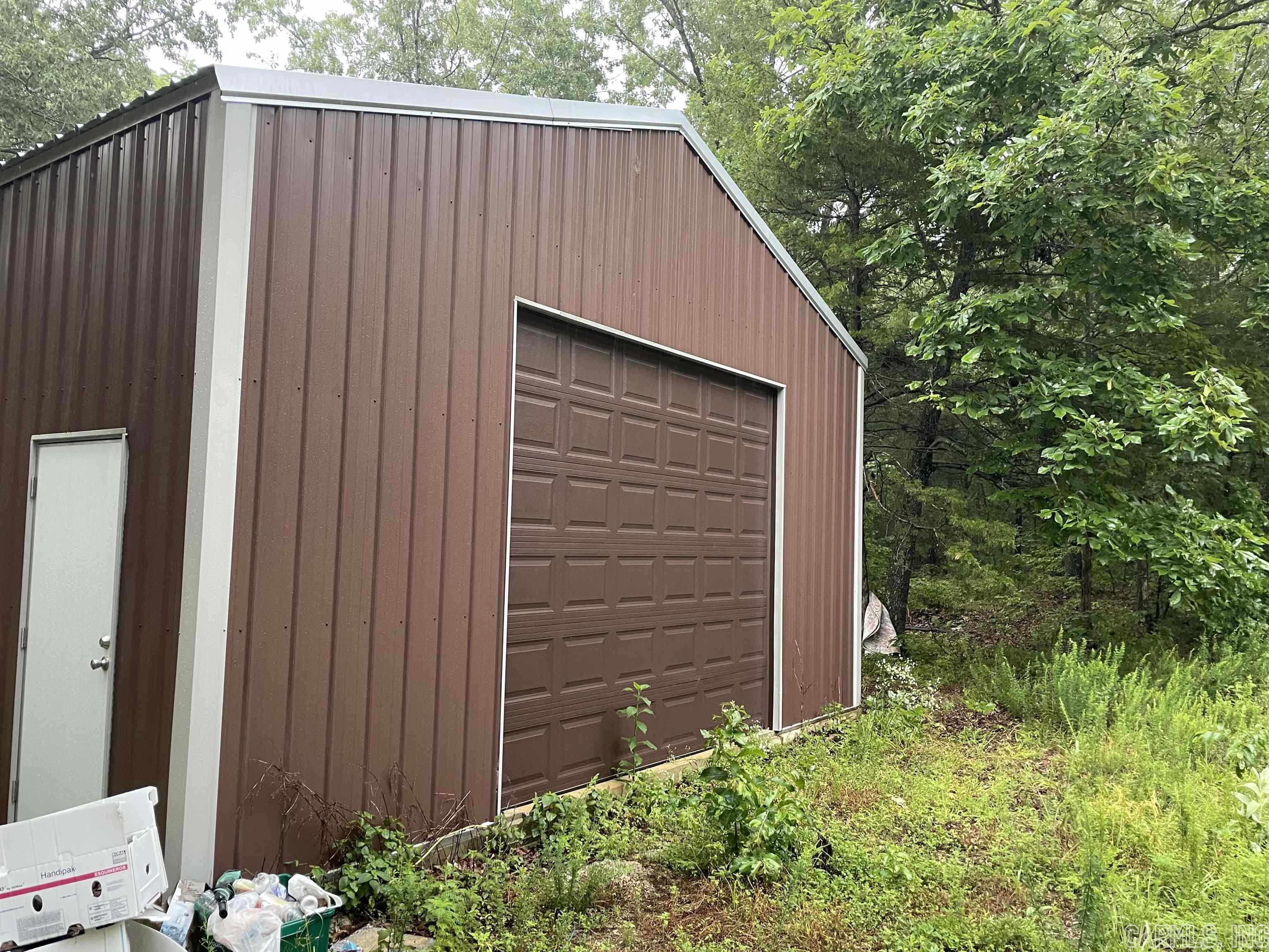 Metes & Bounds - Land