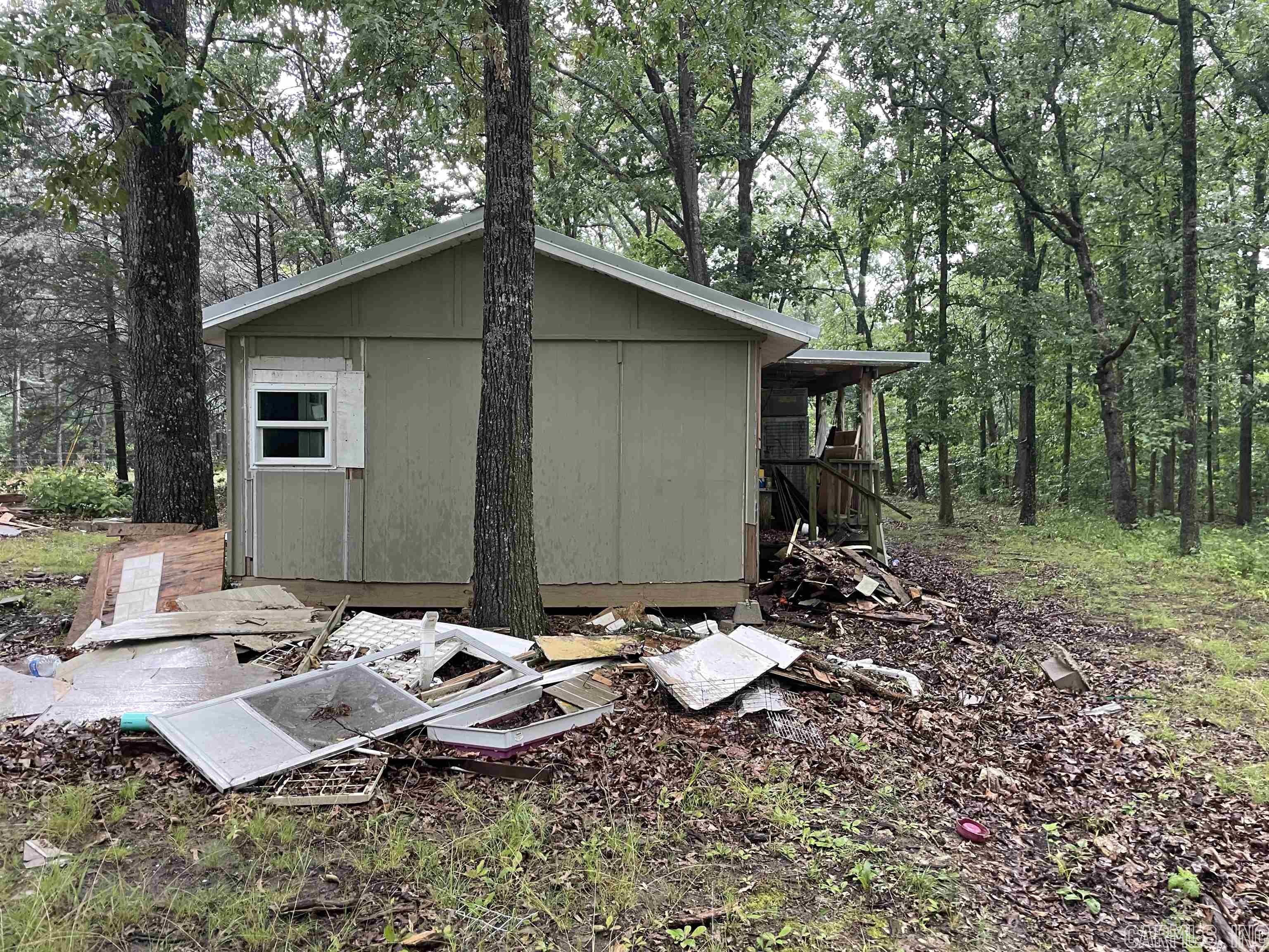 Metes & Bounds - Land