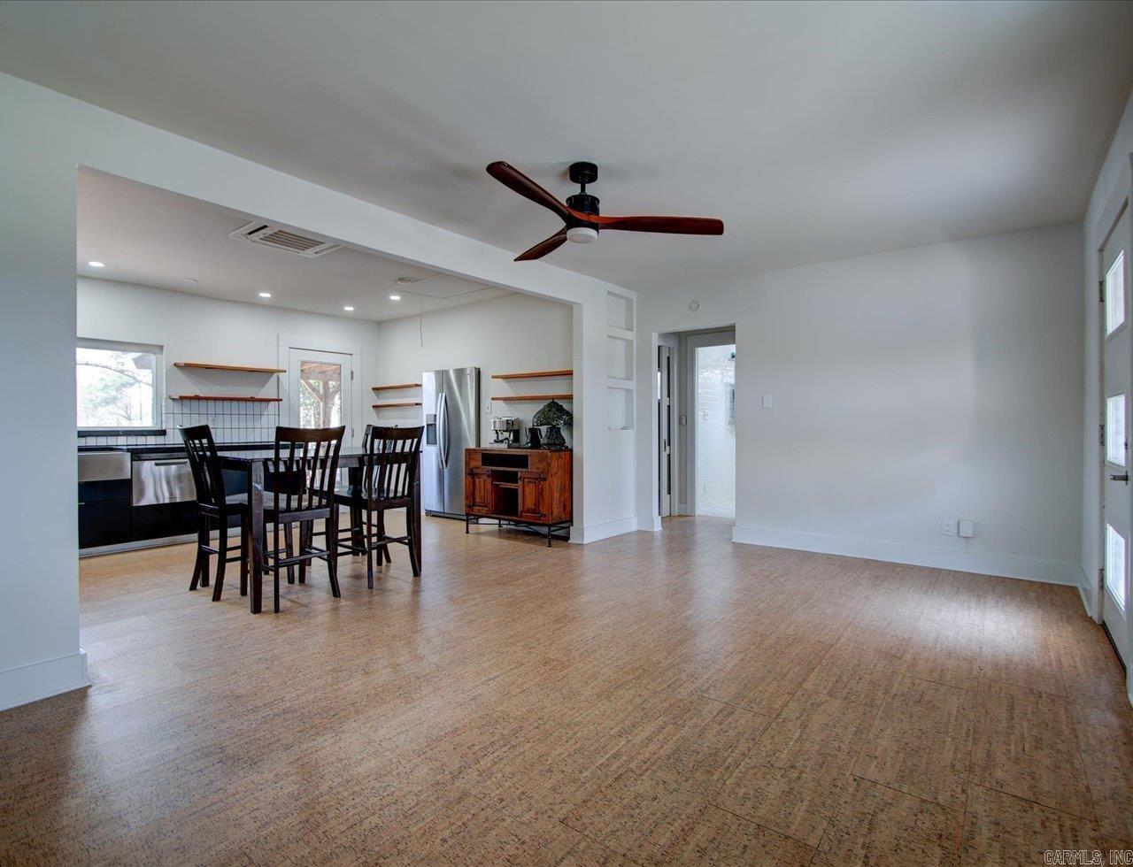 SHIRLEY - Residential