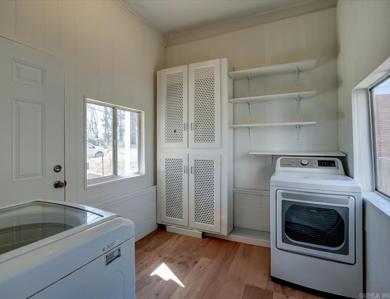 SHIRLEY - Residential