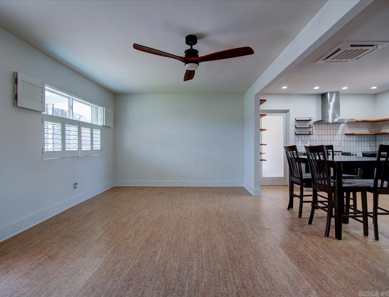 SHIRLEY - Residential