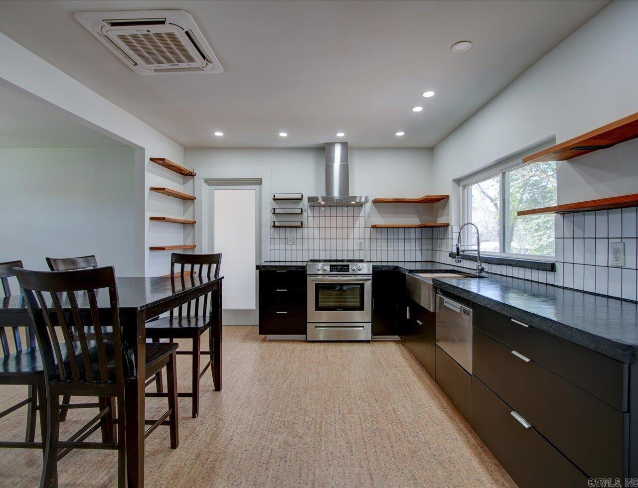 SHIRLEY - Residential