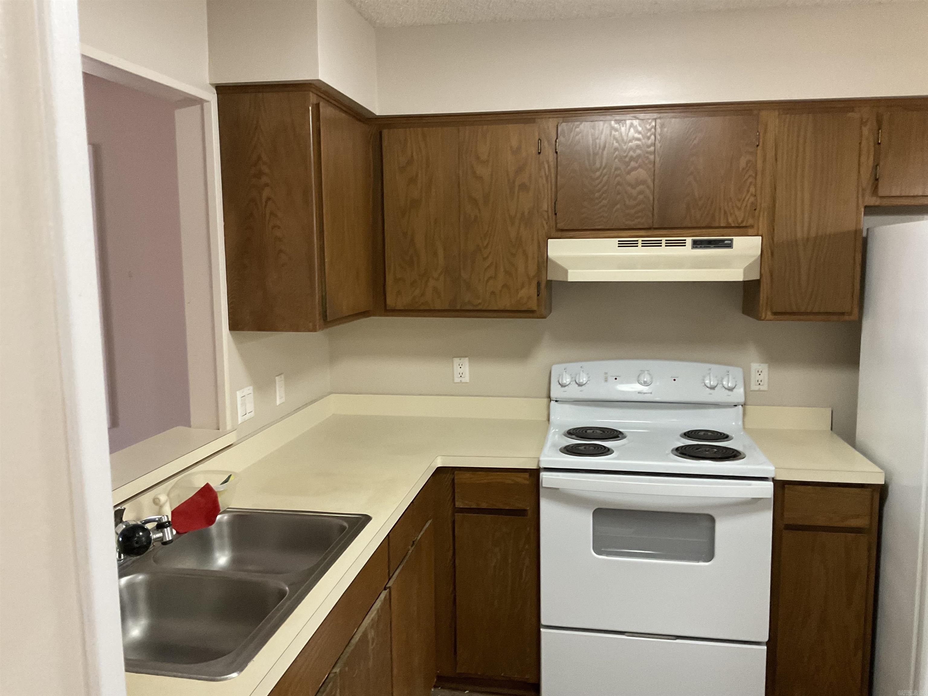 La Coruna Courts #3 - Residential