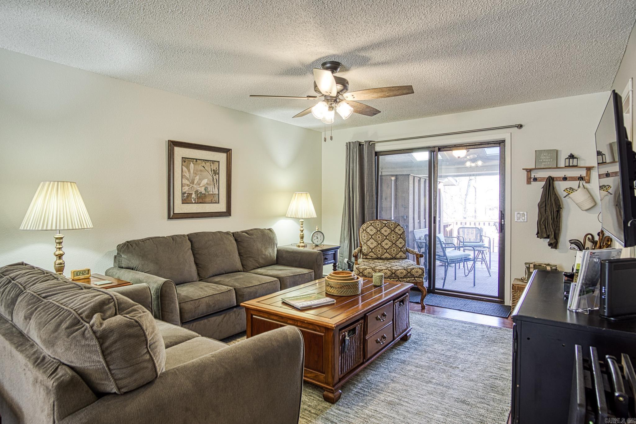 Madrid Courts - Residential