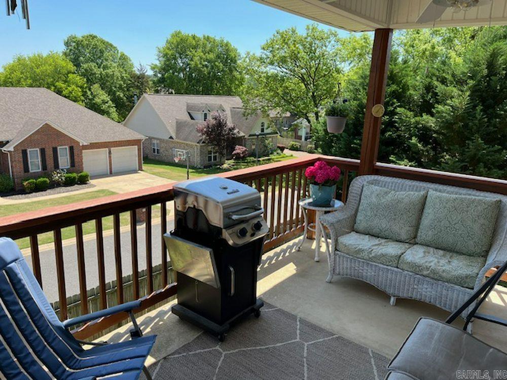 FOX CREEK - Residential