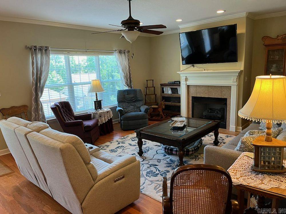 FOX CREEK - Residential