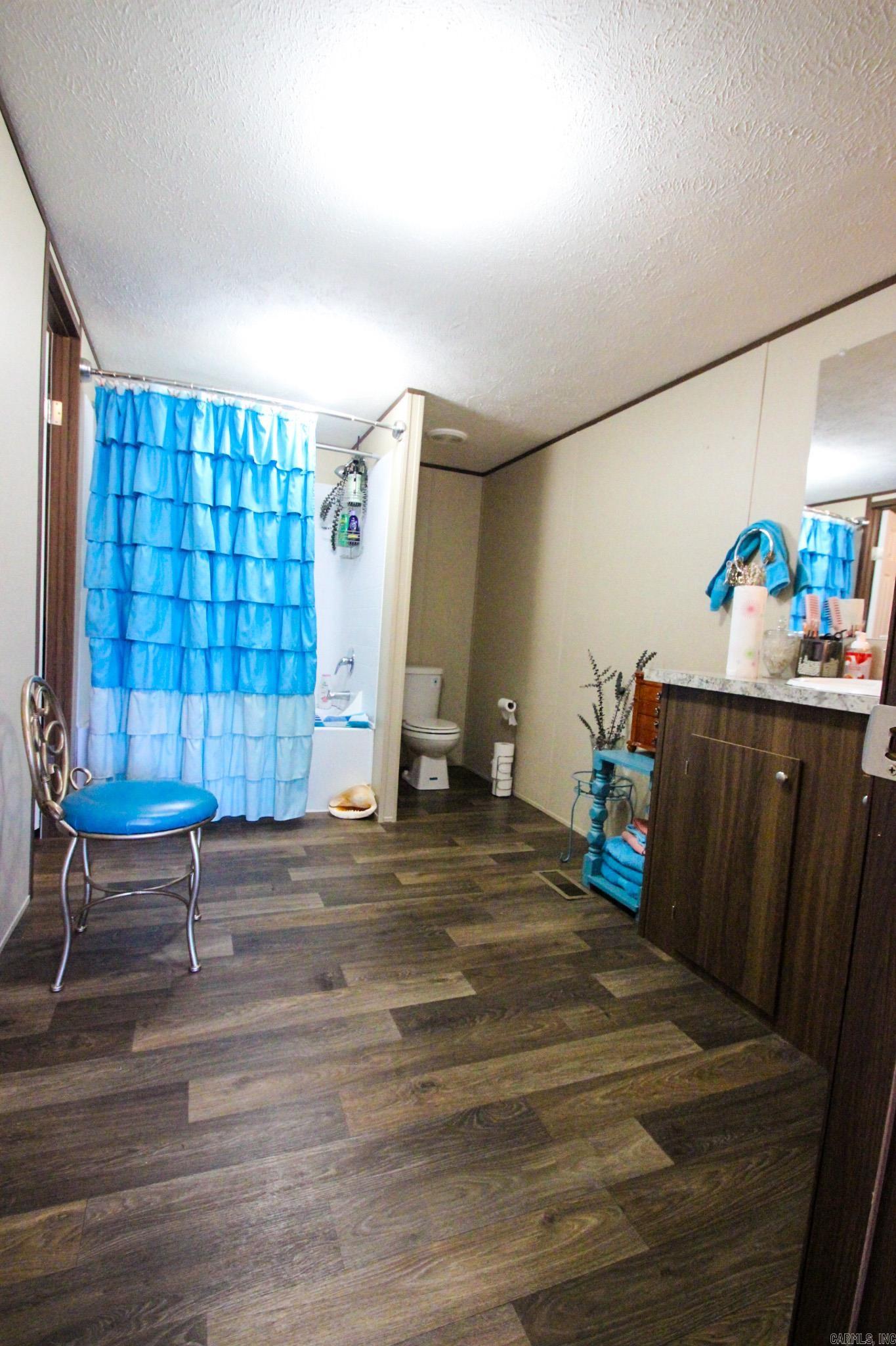 PINE MEADOWS - Residential