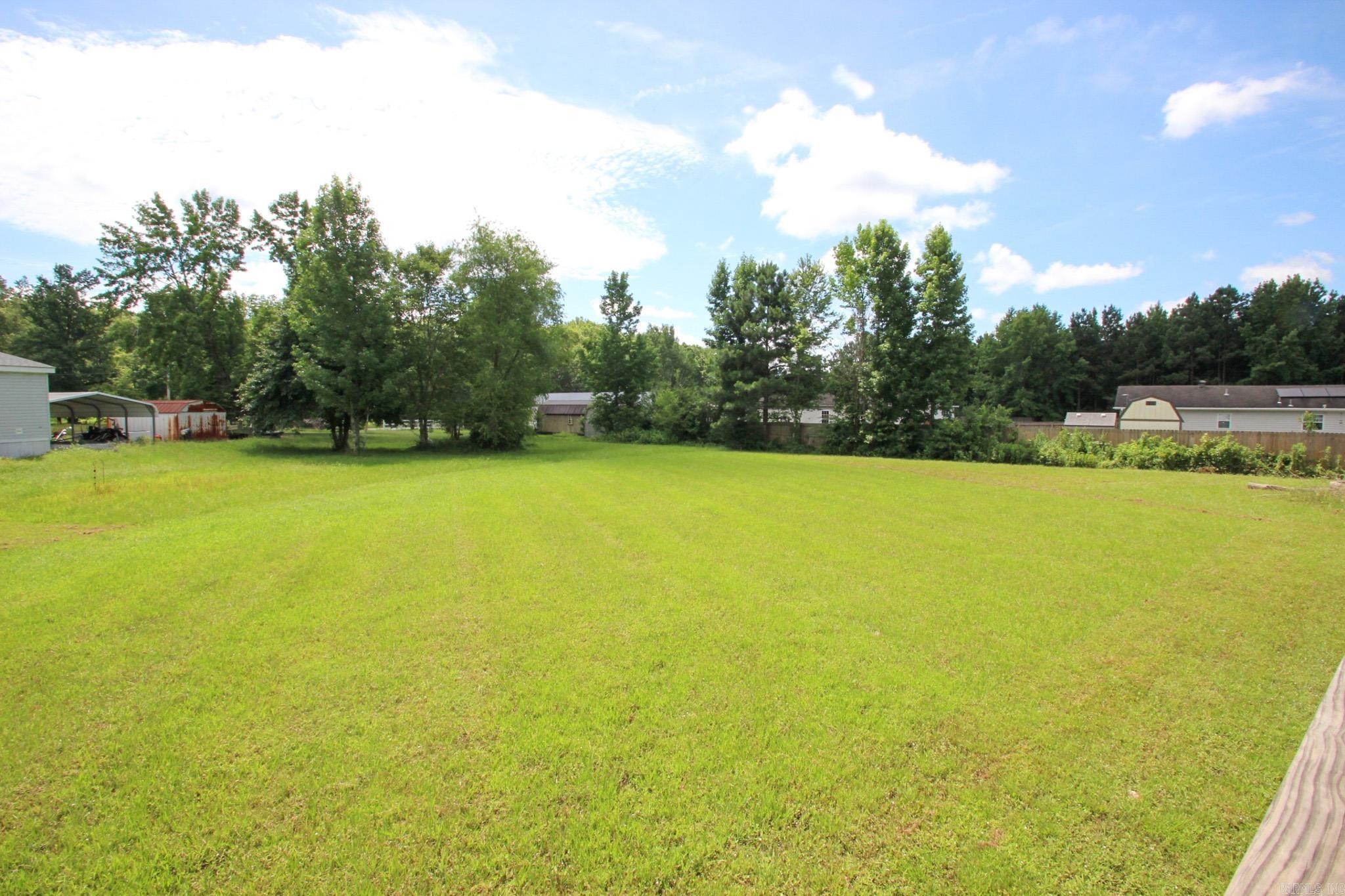 PINE MEADOWS - Residential