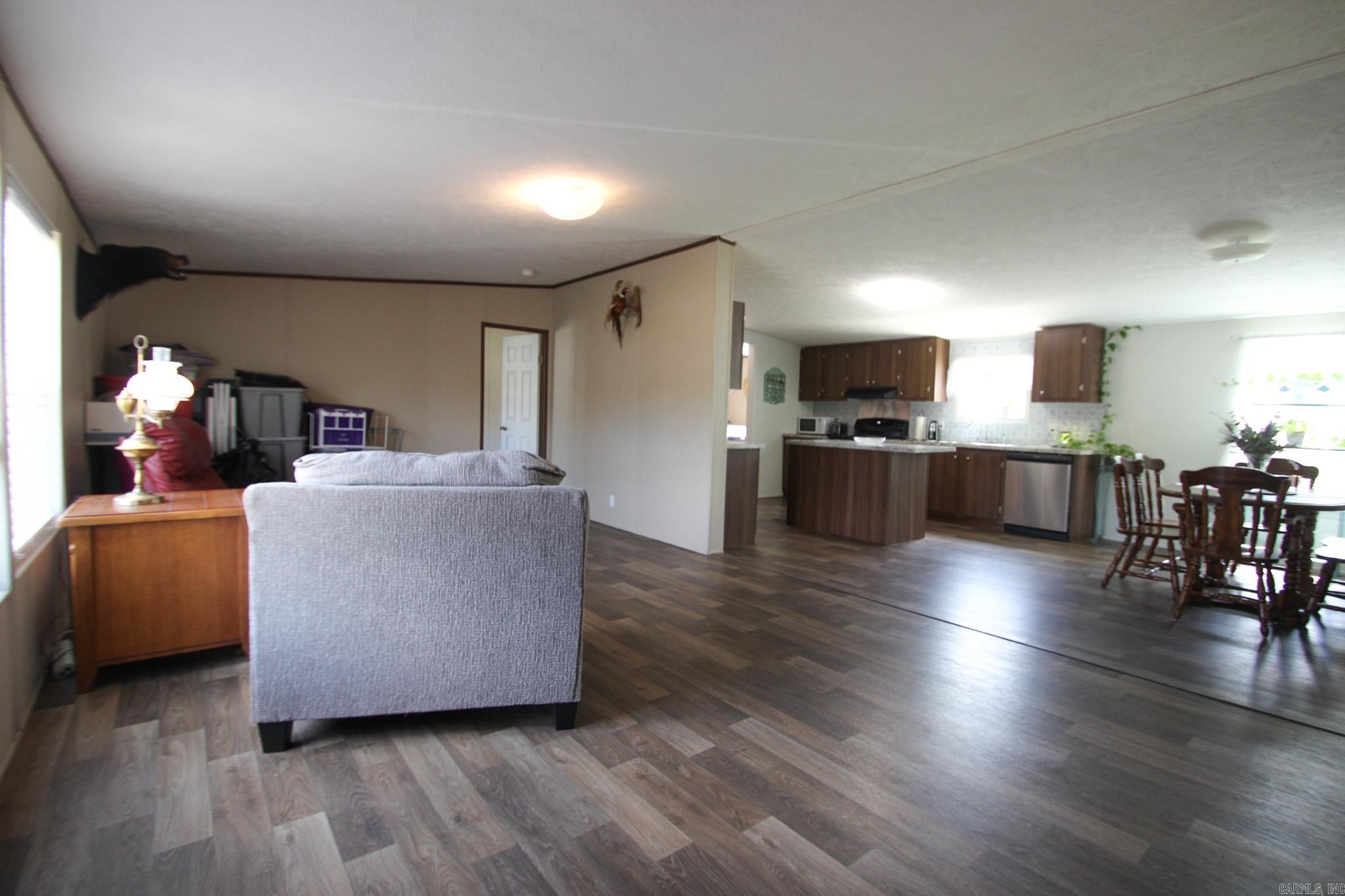 PINE MEADOWS - Residential