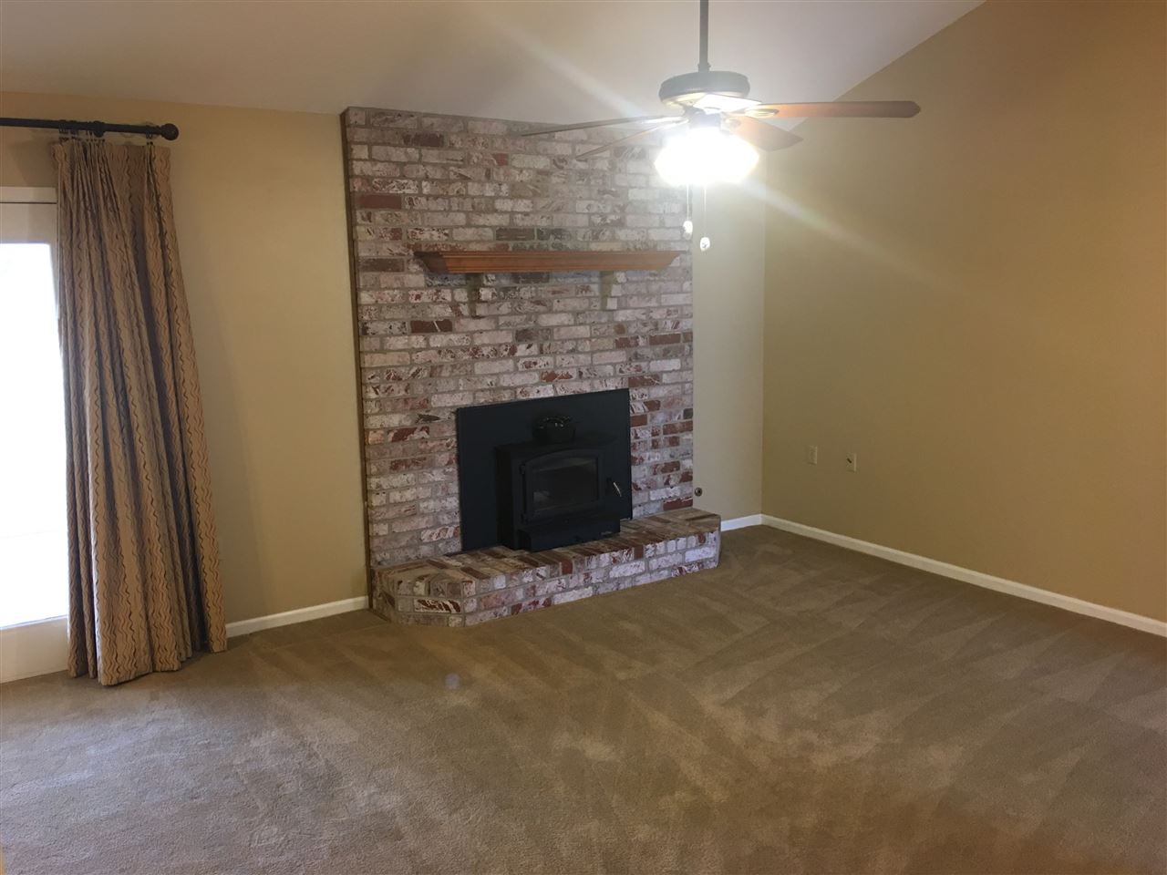 Briar Springs - Residential Lease