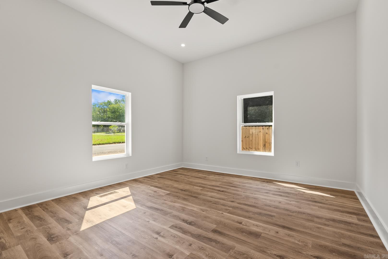 CITY OF LR L13 - Residential