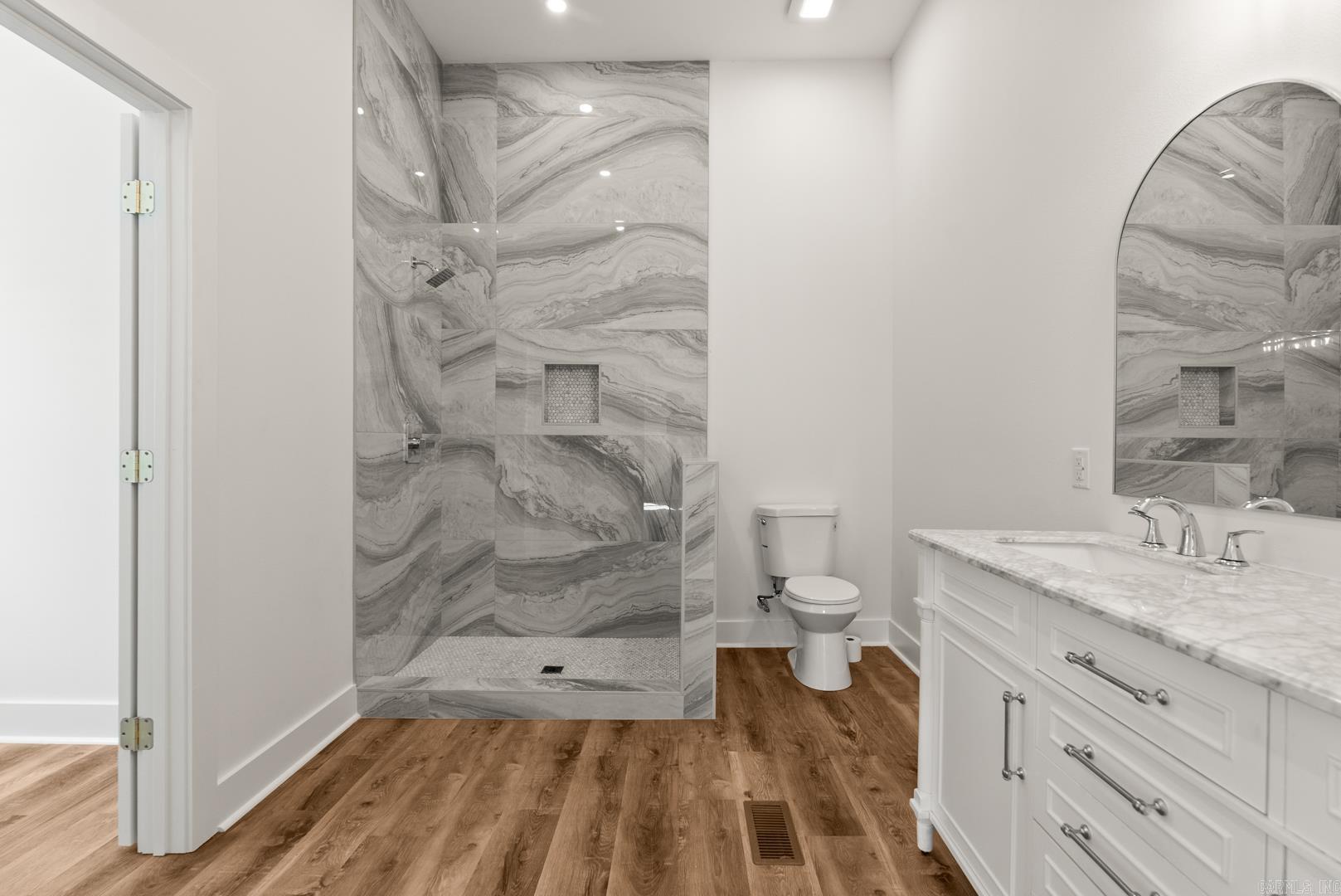 CITY OF LR L13 - Residential