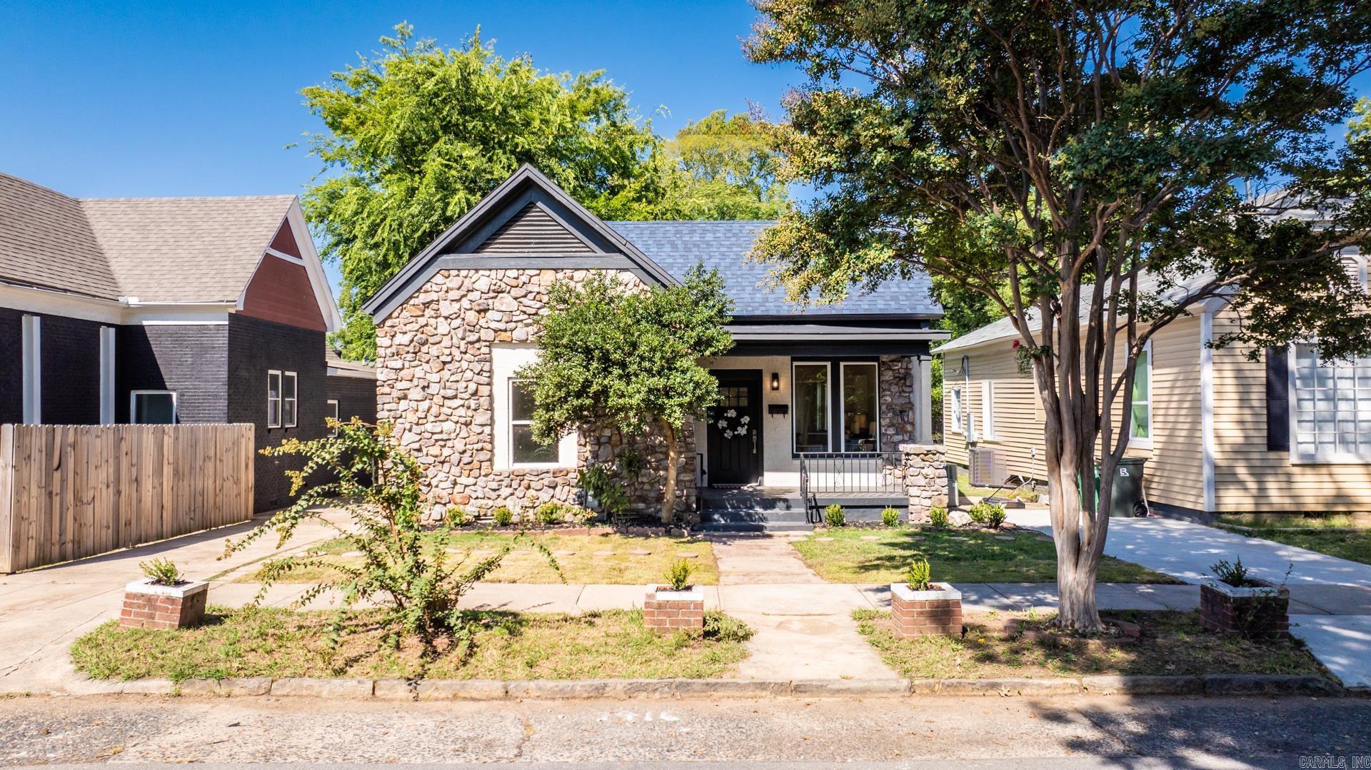 CITY OF LR L13 - Residential