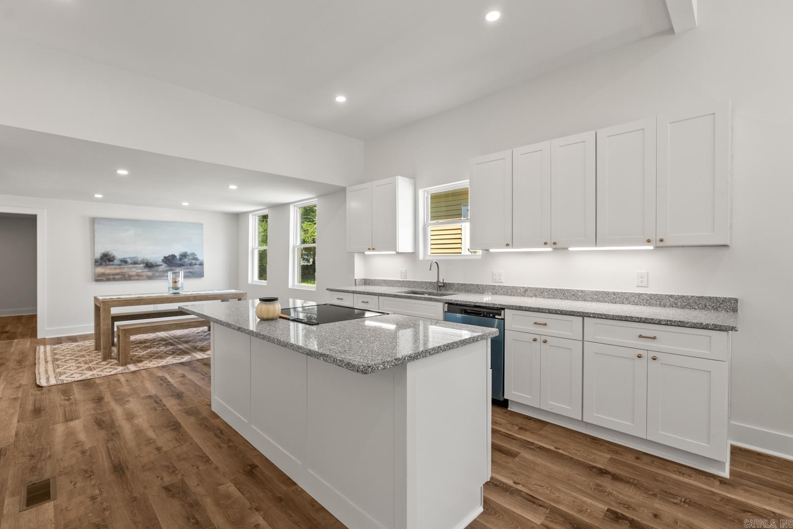 CITY OF LR L13 - Residential