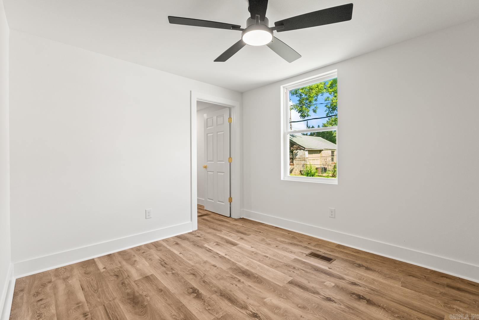 CITY OF LR L13 - Residential