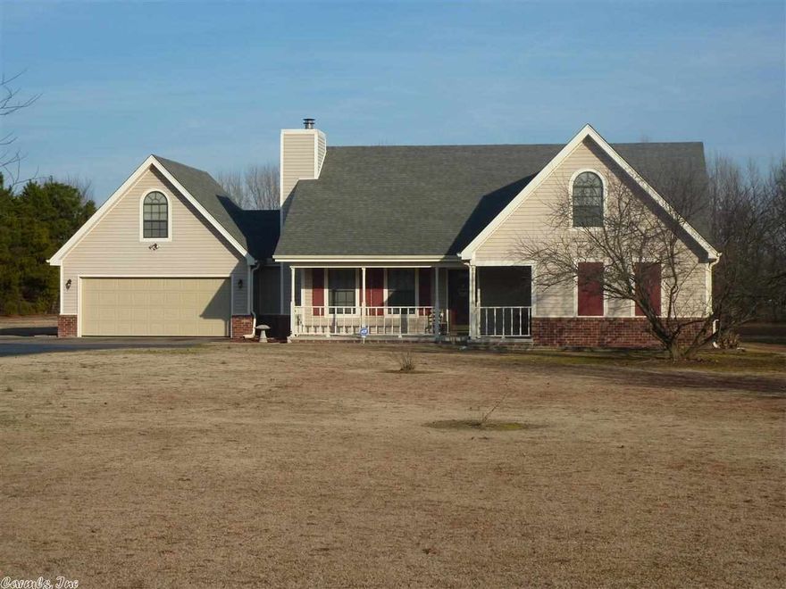 Wonderful one owner home sits on three & a half acres, in Cabot School District!  This house features a FEMA approved safe room, a screened in 12x12 back porch & 12x16 storage building. Interior features new stainless appliances, 2 year old carpet, wood floor & vaulted ceilings. Don't forget to check out the attic space. Seller is offering a one year limited warranty. Sq. Ft. approx. measuring encouraged.