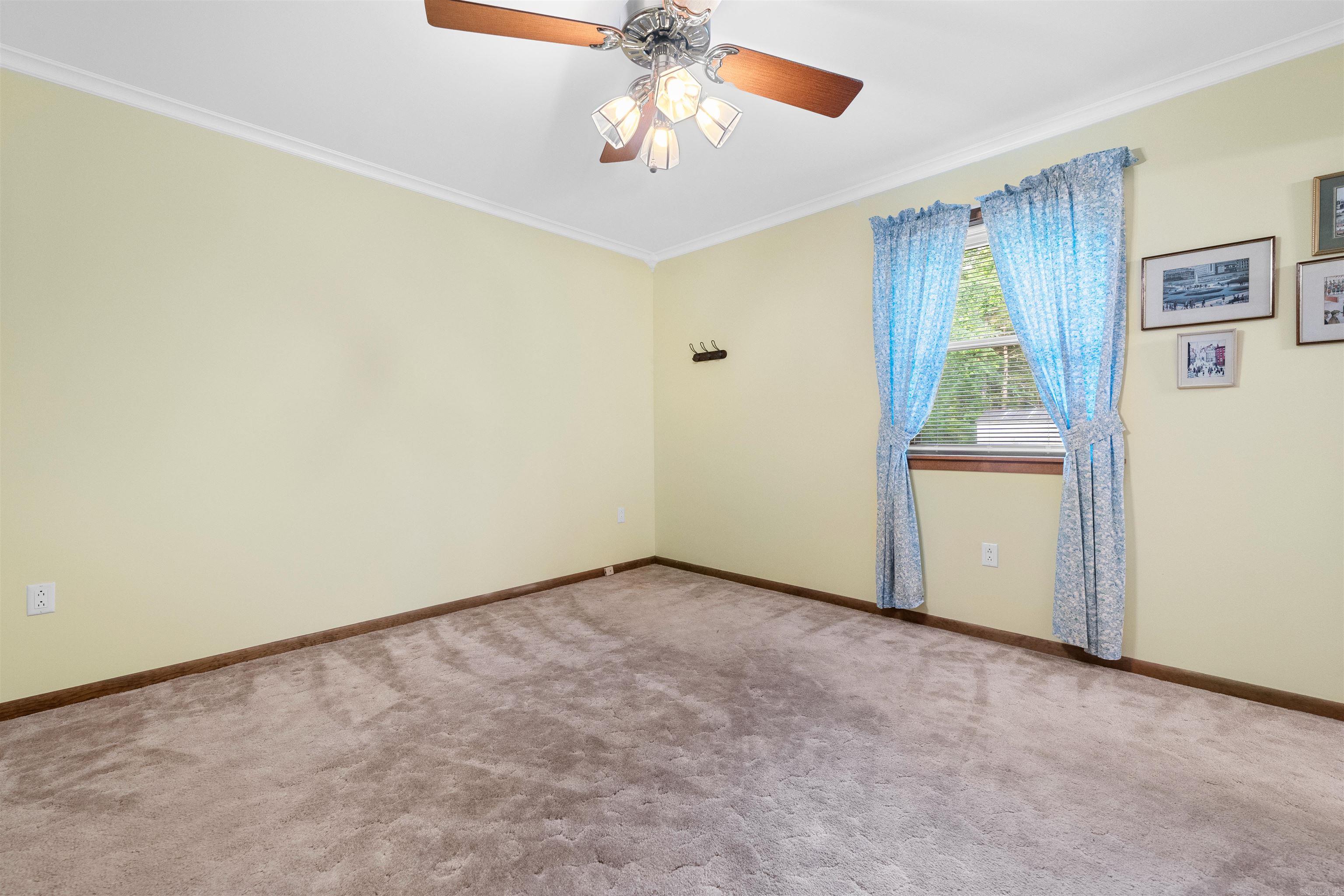 ARBOR OAKS - Residential