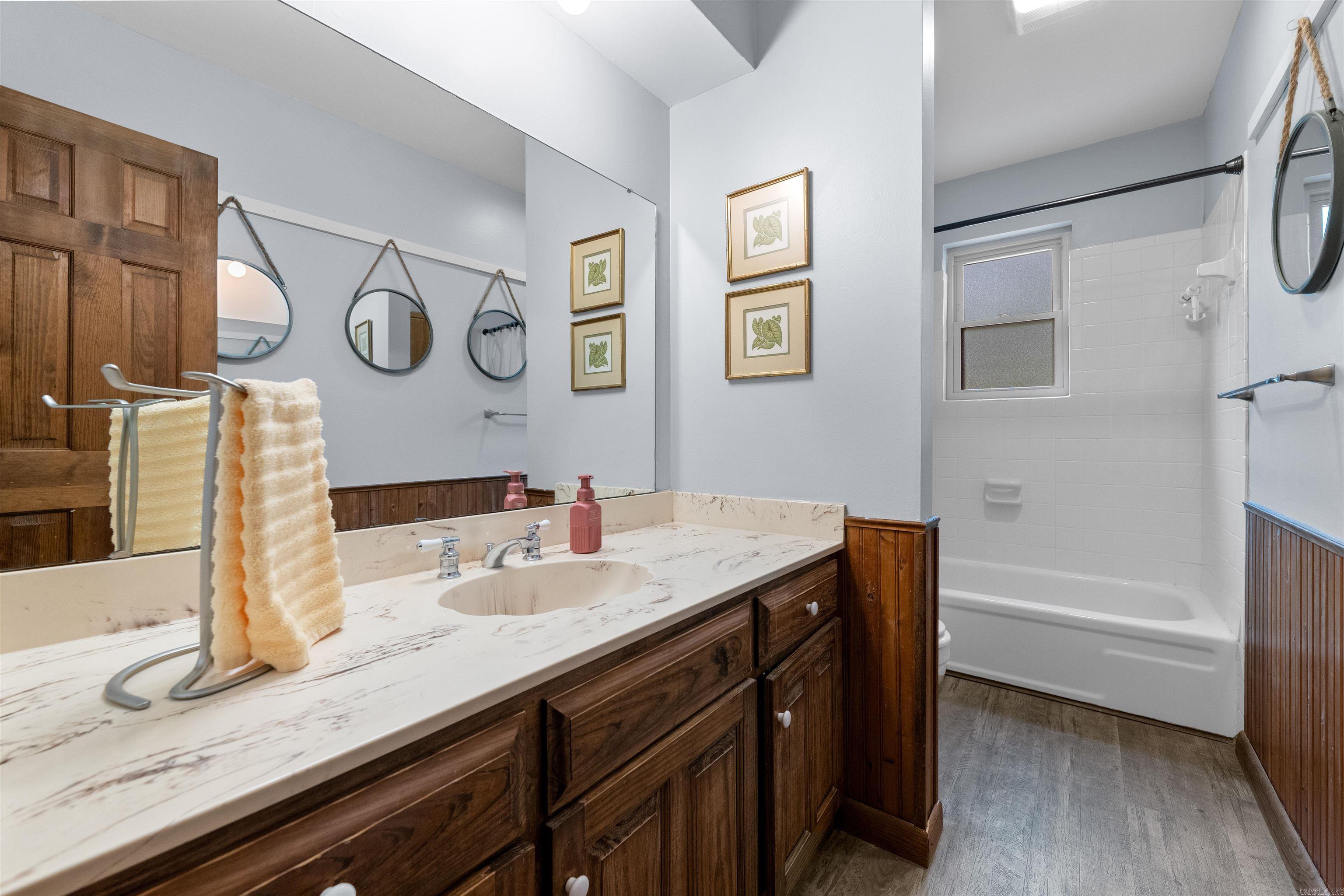 ARBOR OAKS - Residential