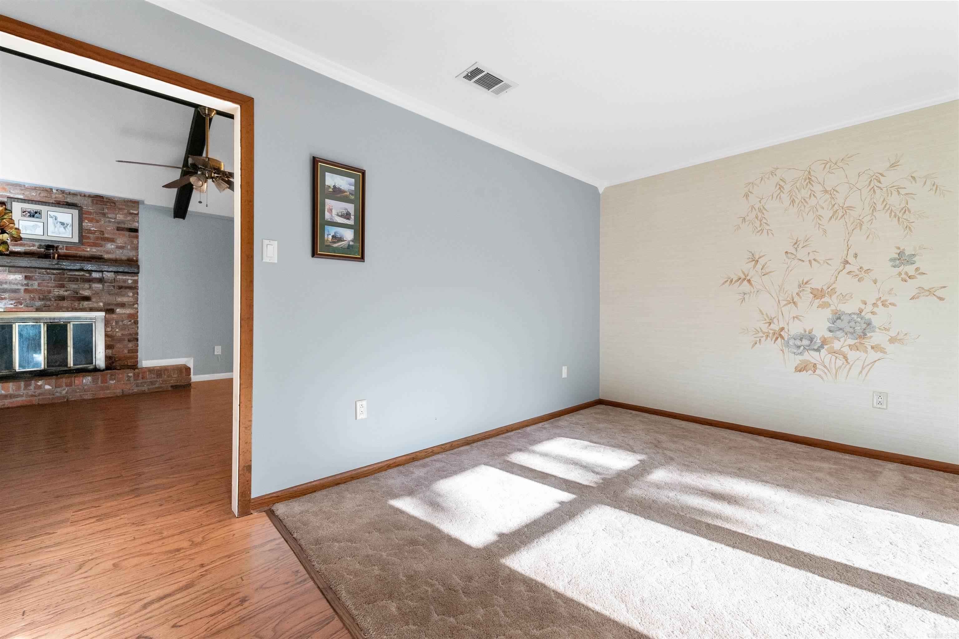 ARBOR OAKS - Residential