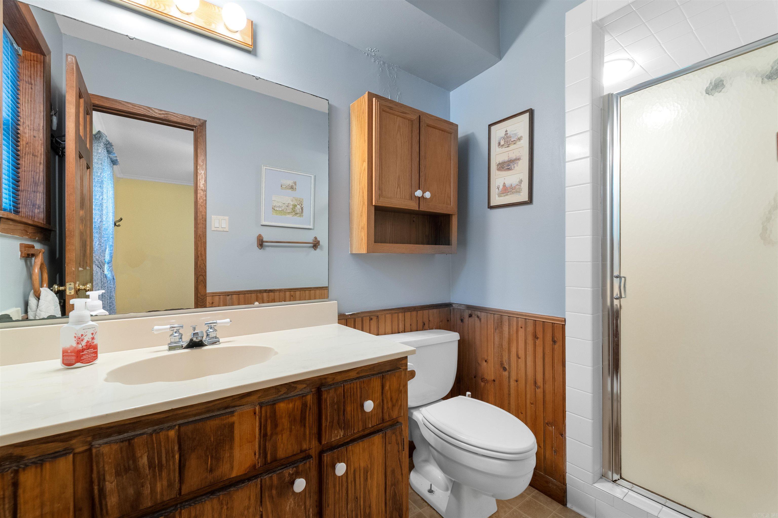 ARBOR OAKS - Residential