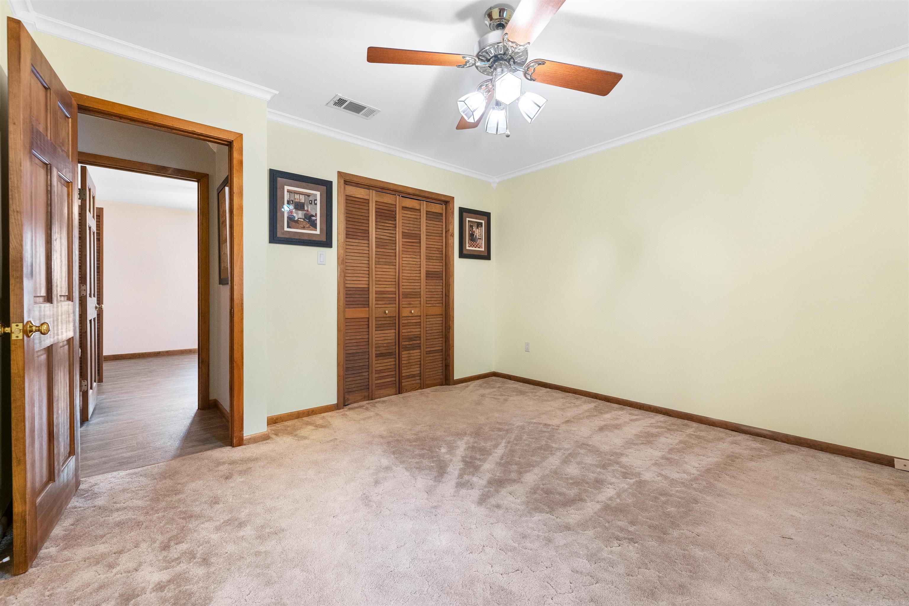 ARBOR OAKS - Residential