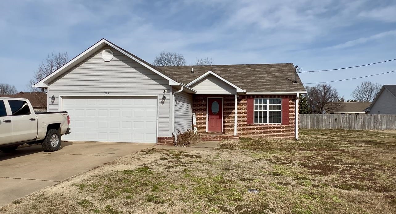 This 3 Bedroom, 2 Bathroom home has 1,314 SqFt and sits on 0.22 +/- of an acre. Open Floorplan and acid stain flooring. New Roof in 2021. Call to set a showing today!!