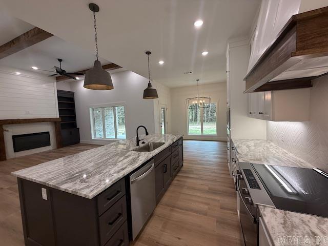 COYOTE RIDGE - Residential