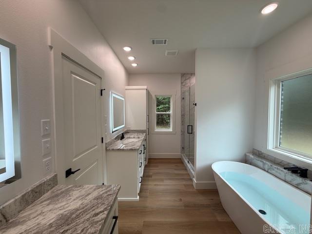 COYOTE RIDGE - Residential