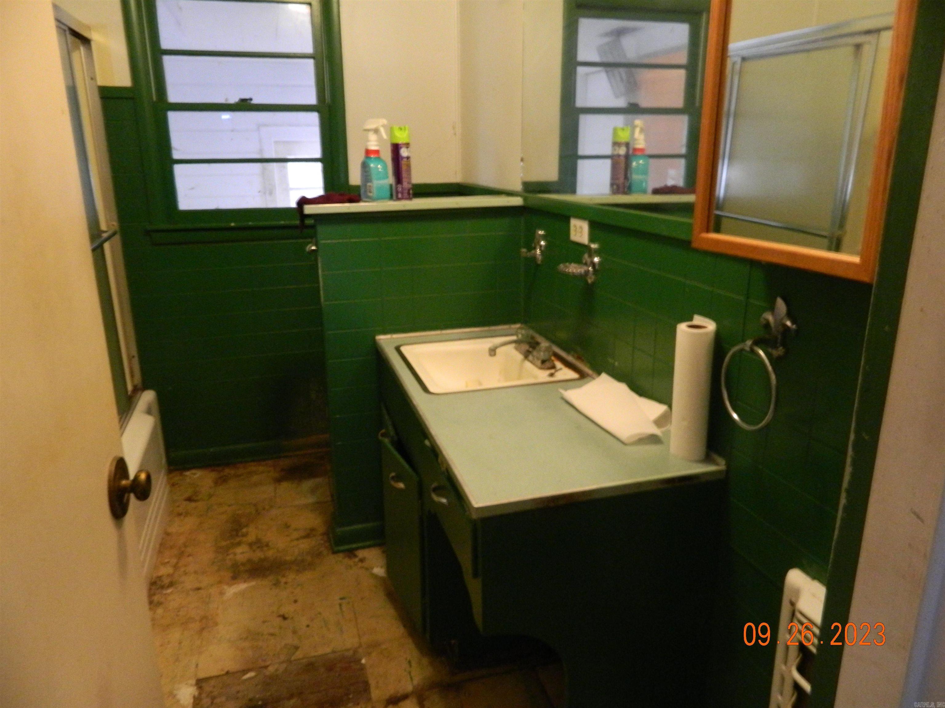 CORNS ADDN - Residential