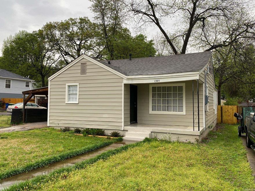 3BD/1BA home in NLR that is currently being renovated. Fully fenced yard perfect for anyone with kids or pets. The lease for this property is for 2 years with a 3% increase after the first year. Income has to be 3x the amount of rent unless you have a housing voucher.   **ALL PROPERTIES MAY NOT BE MOVE-IN READY**