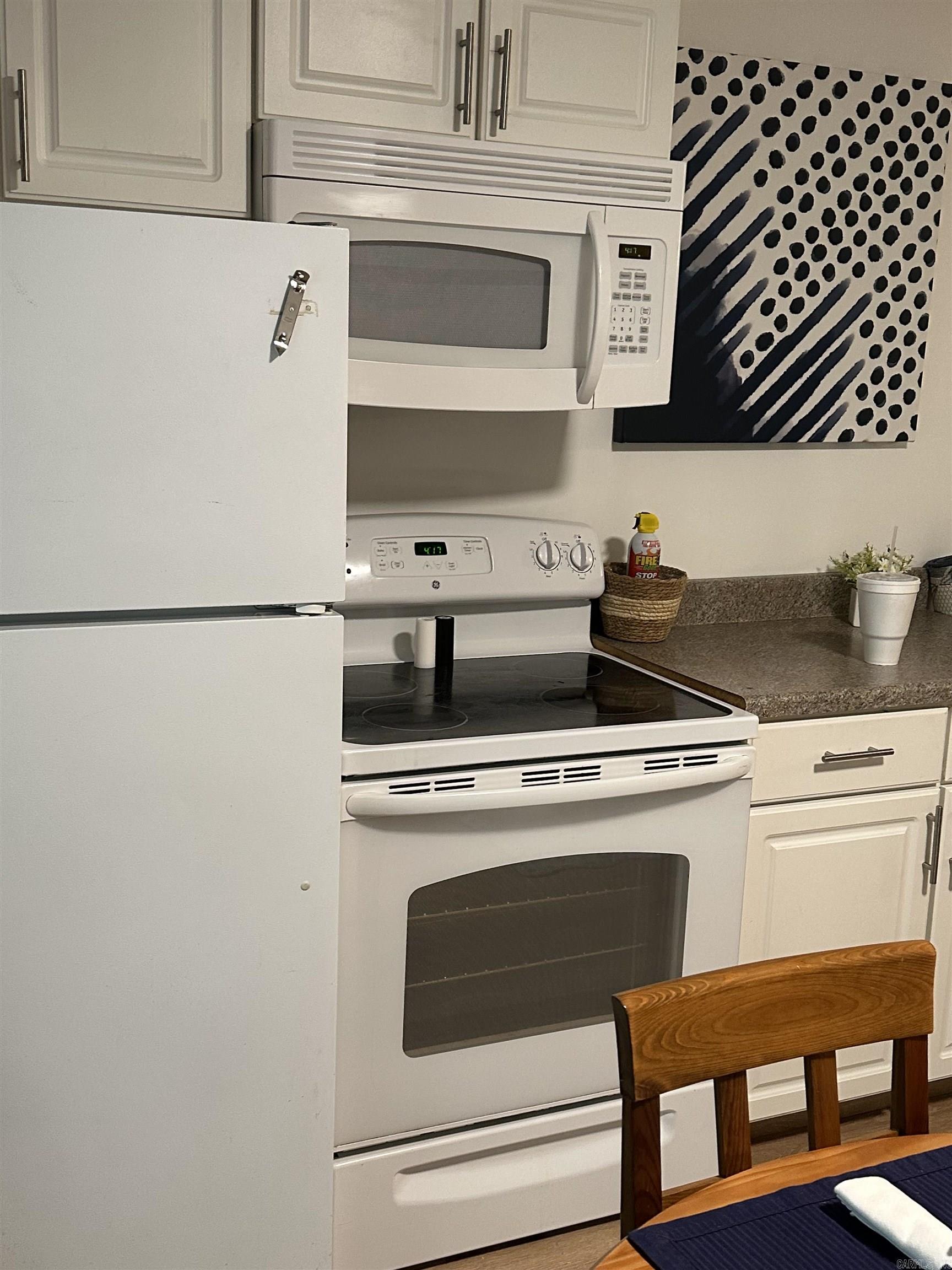 SUMMERHILL PLACE CONDOS - Residential