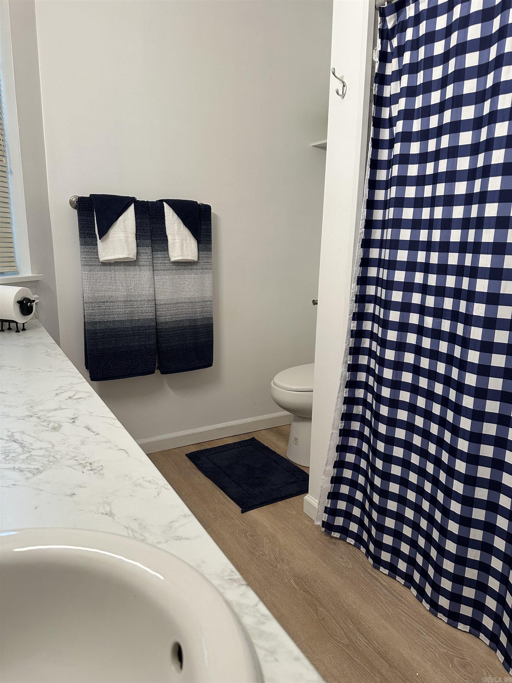SUMMERHILL PLACE CONDOS - Residential